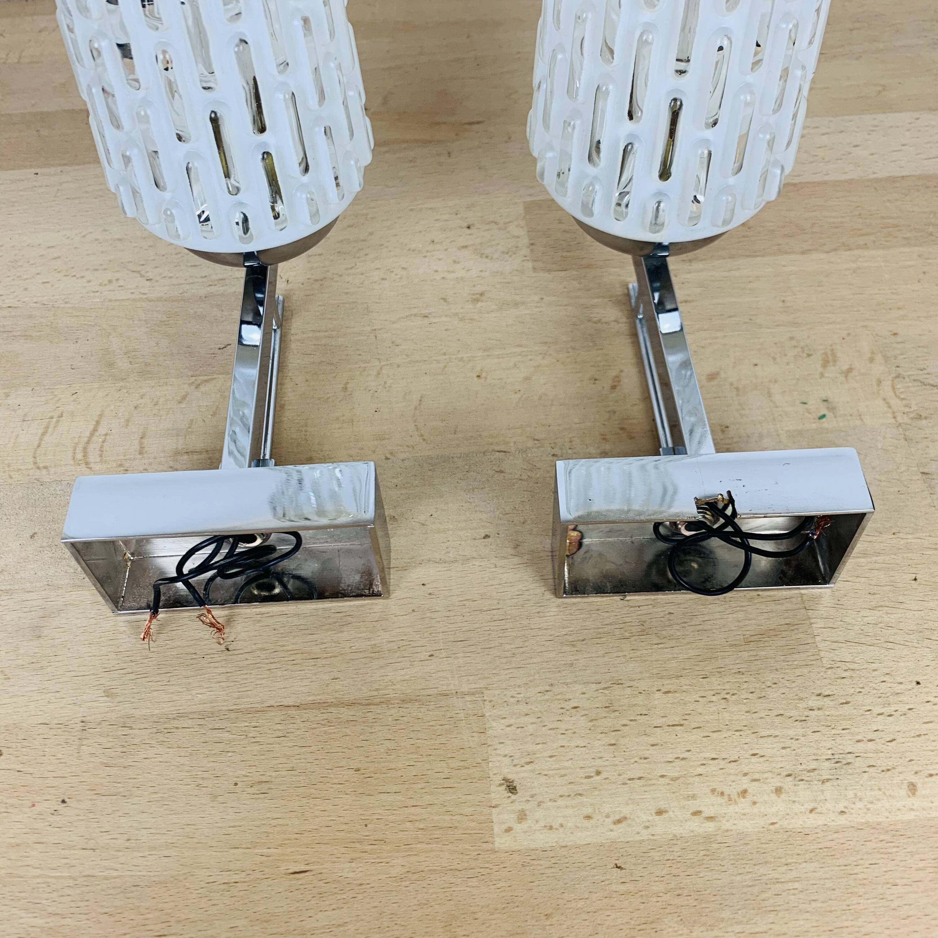 Pair of chrome metal wall lights and opaline tulips from the 70s