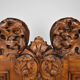 Banc coffre Gothique d'église en chêne sculpté, vers 1880