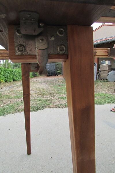 Opening round table on 3 extensions, 12 people