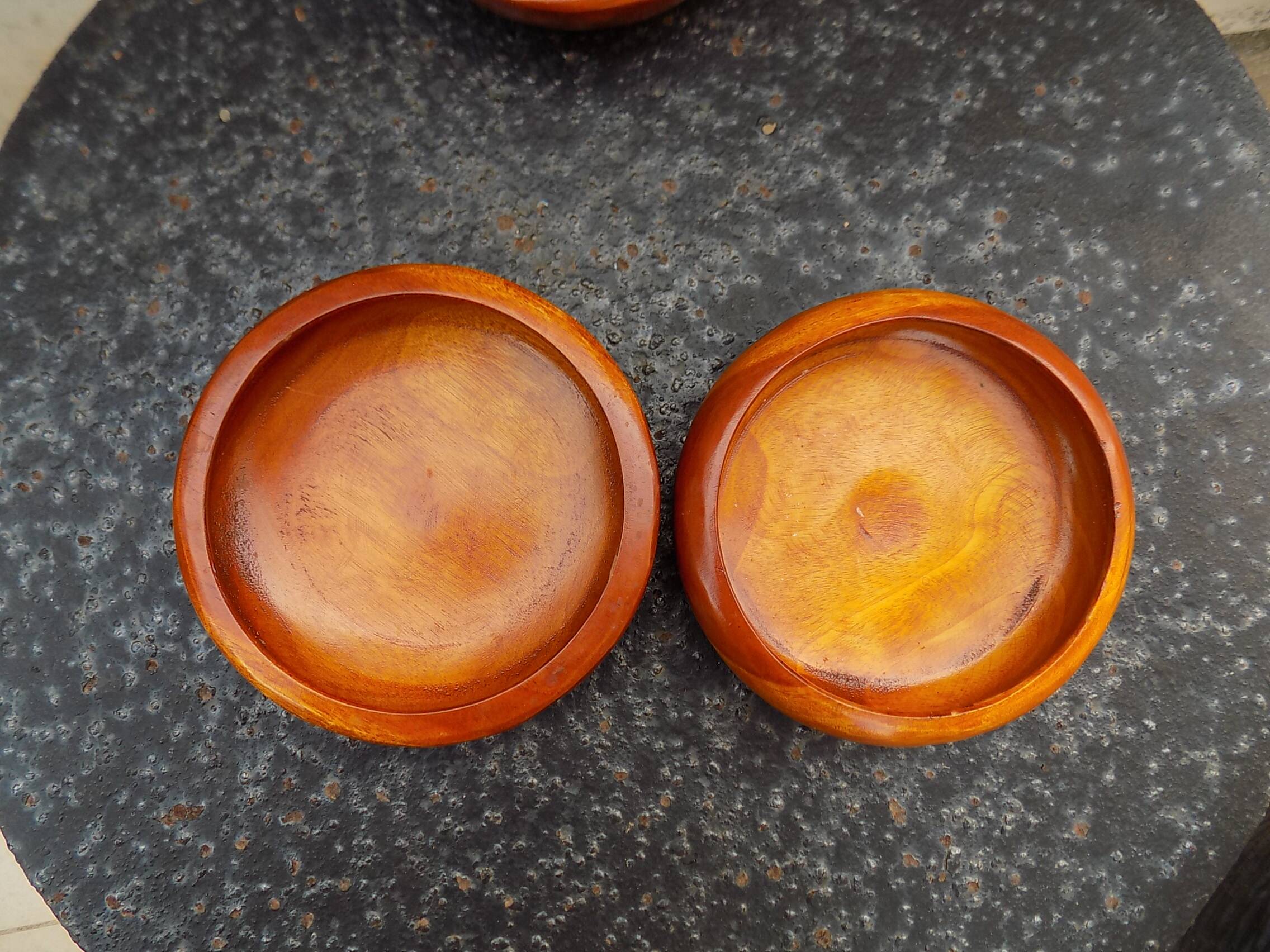Set of 4 wooden bowls - cups