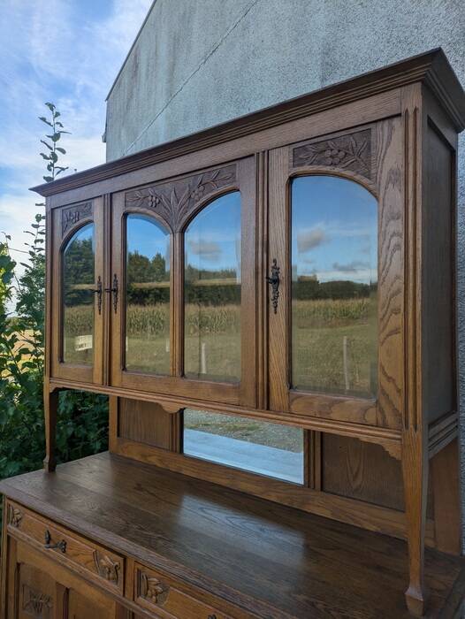 Two-body sideboard, dresser