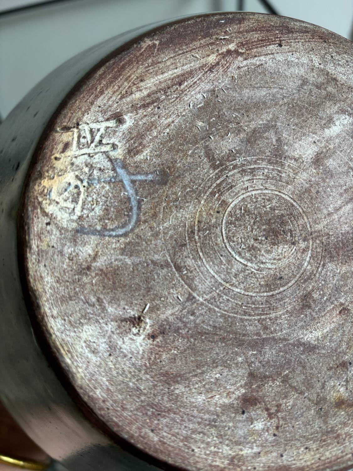 Stoneware pot Chantal and Thierry Robert