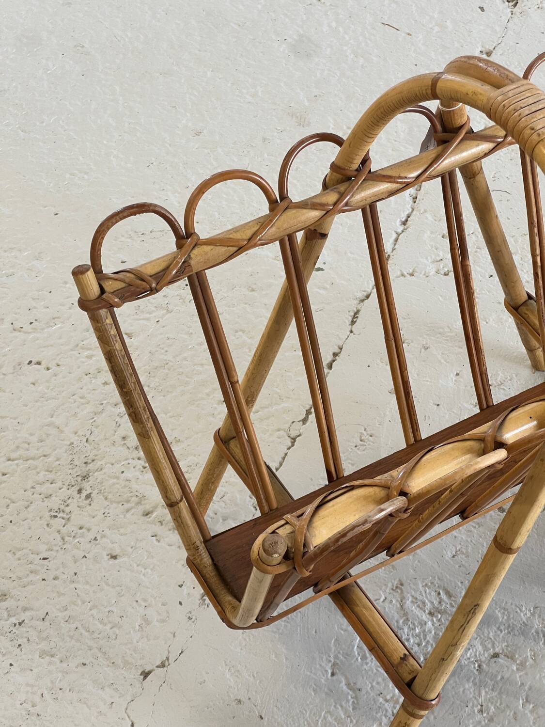 Rattan magazine rack