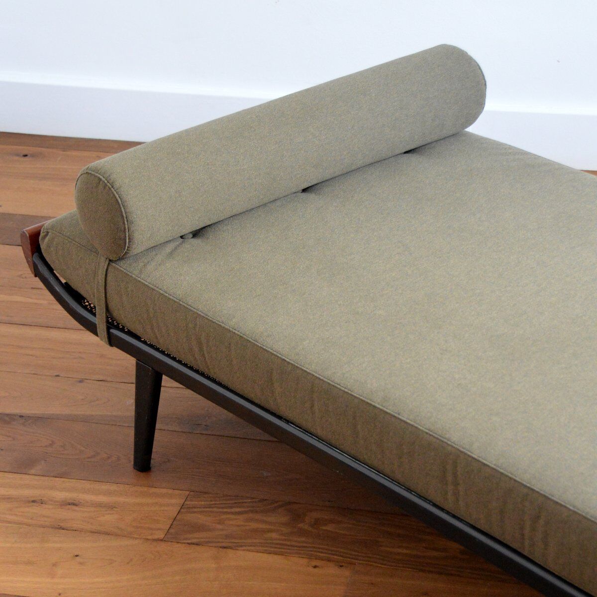 Rest bed / Daybed "Cleopatra" by Cordemeyer for Auping vintage 1950s