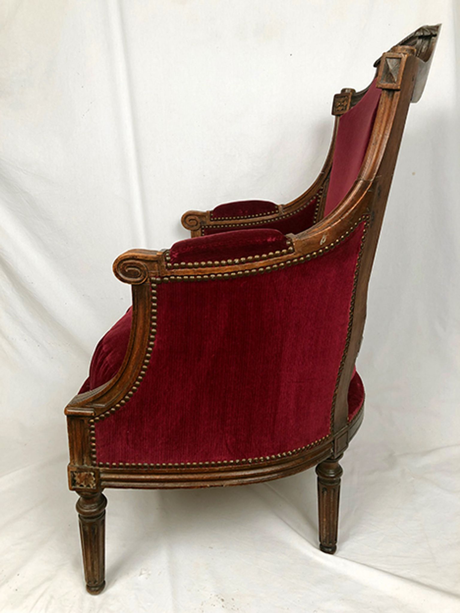 Louis XVI style shepherdess trimmed with dark red velvet, early nineteenth