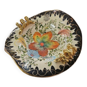 Plat décoré