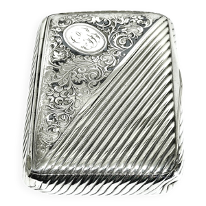 Tabatière en argent,