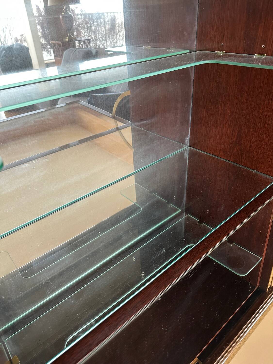 vintage mahogany bar cabinet with front-opening drawers in English style