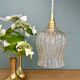 Suspension tulipe vintage en verre moulé transparent