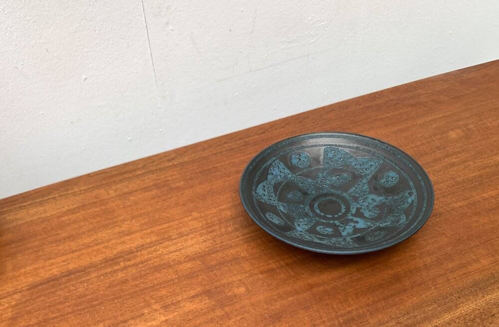 German ceramic bowl from the mid-century by Carstens Tönnieshof, 1960s.