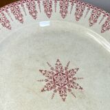 Plat ancien en porcelaine de Hiens, terre de fer