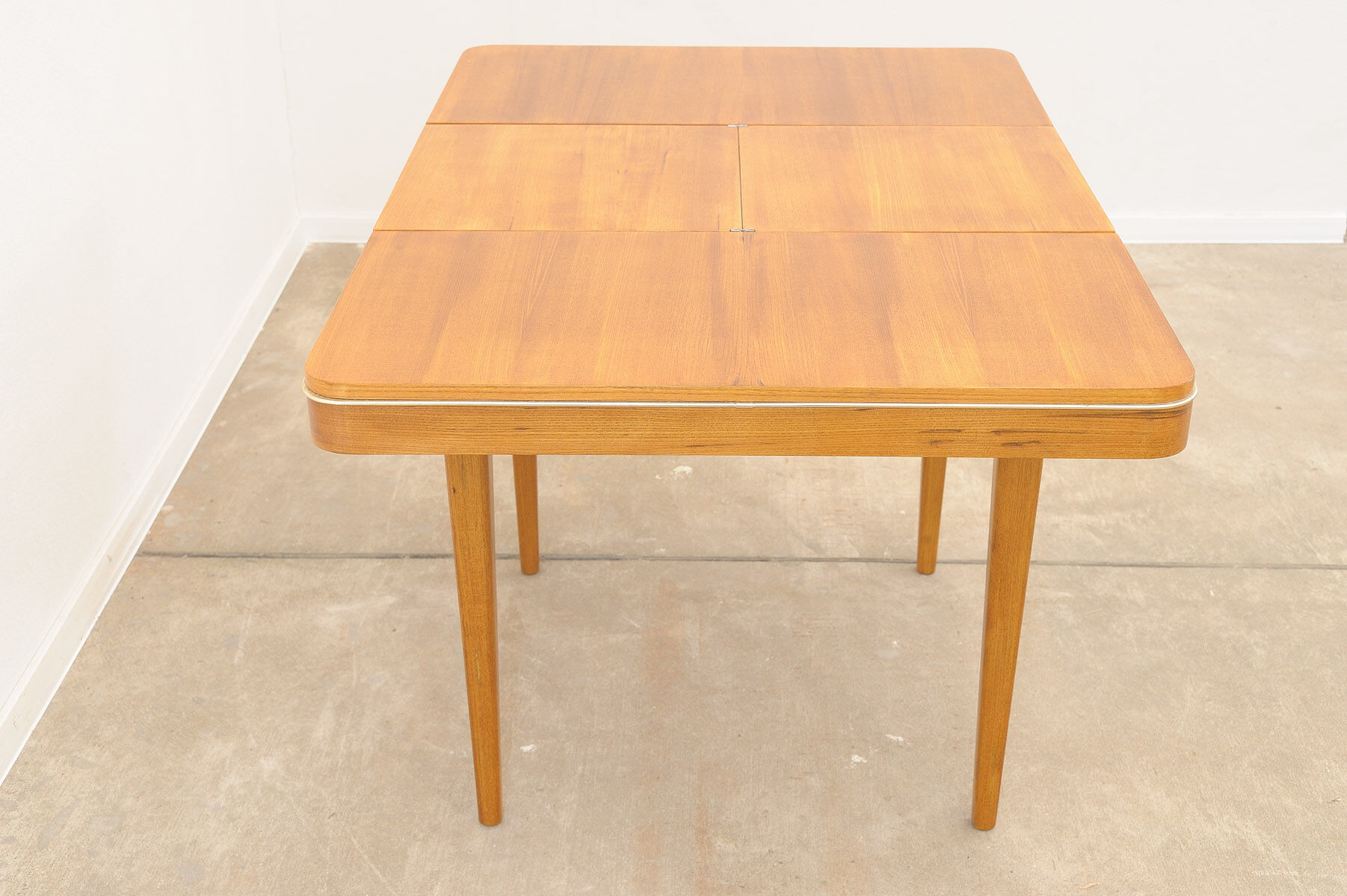 Fully renovated midcentury dining table by Jitona 1960´s, Czechoslovakia