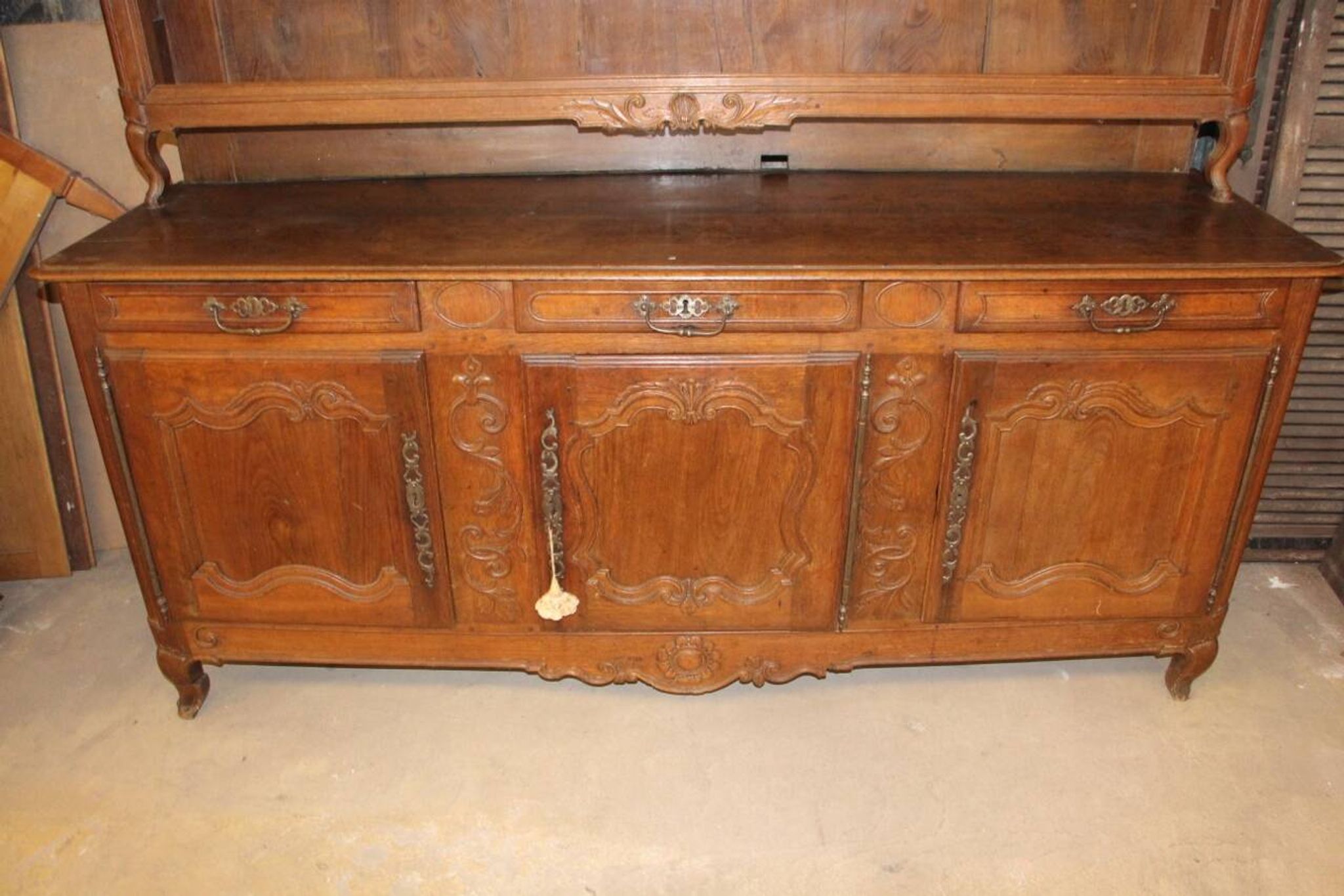 18th century dresser