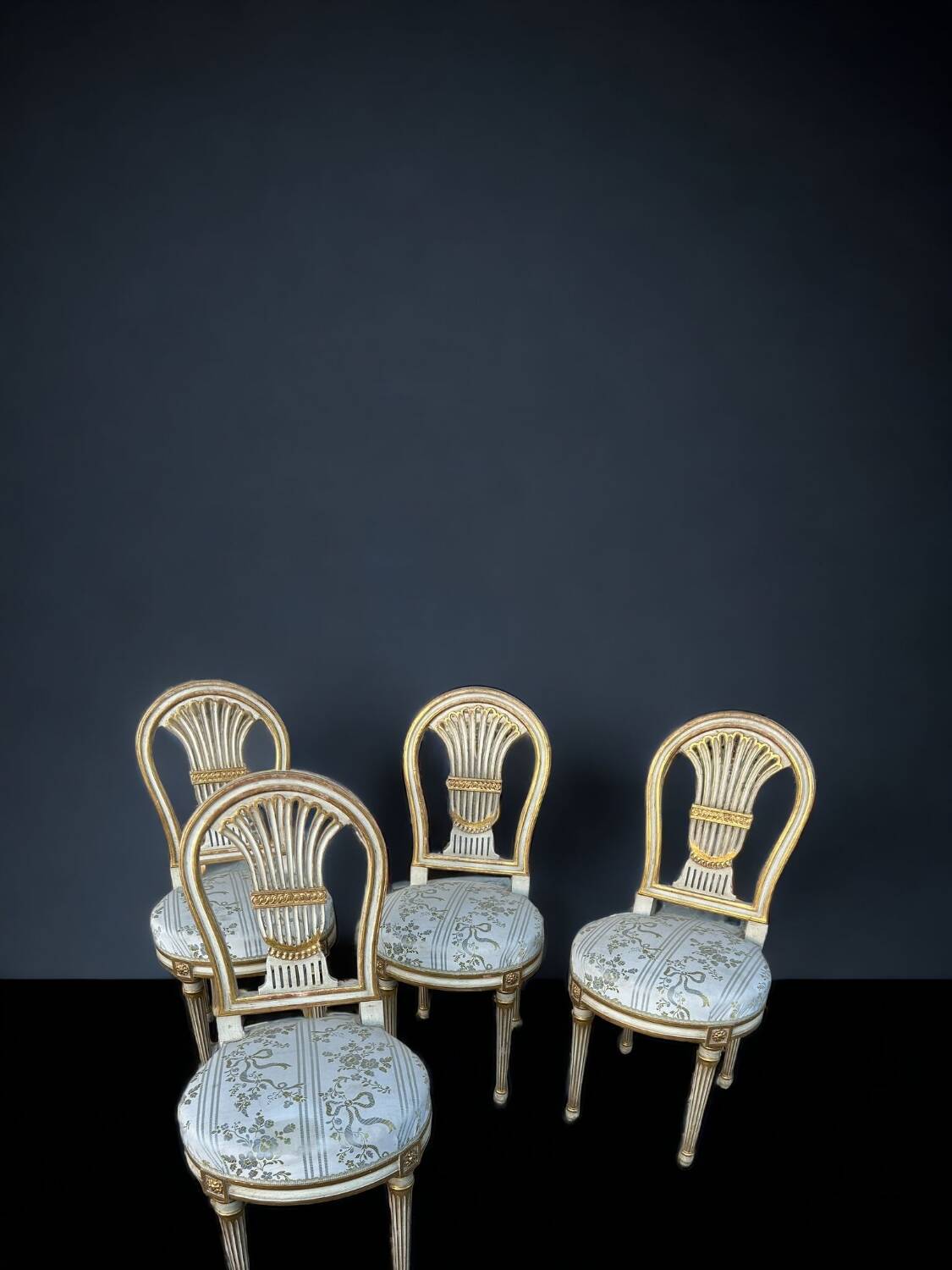 Suite Of Four Louis XVI Style Hot Air Balloon Chairs - Lacquered And Gilded Wood