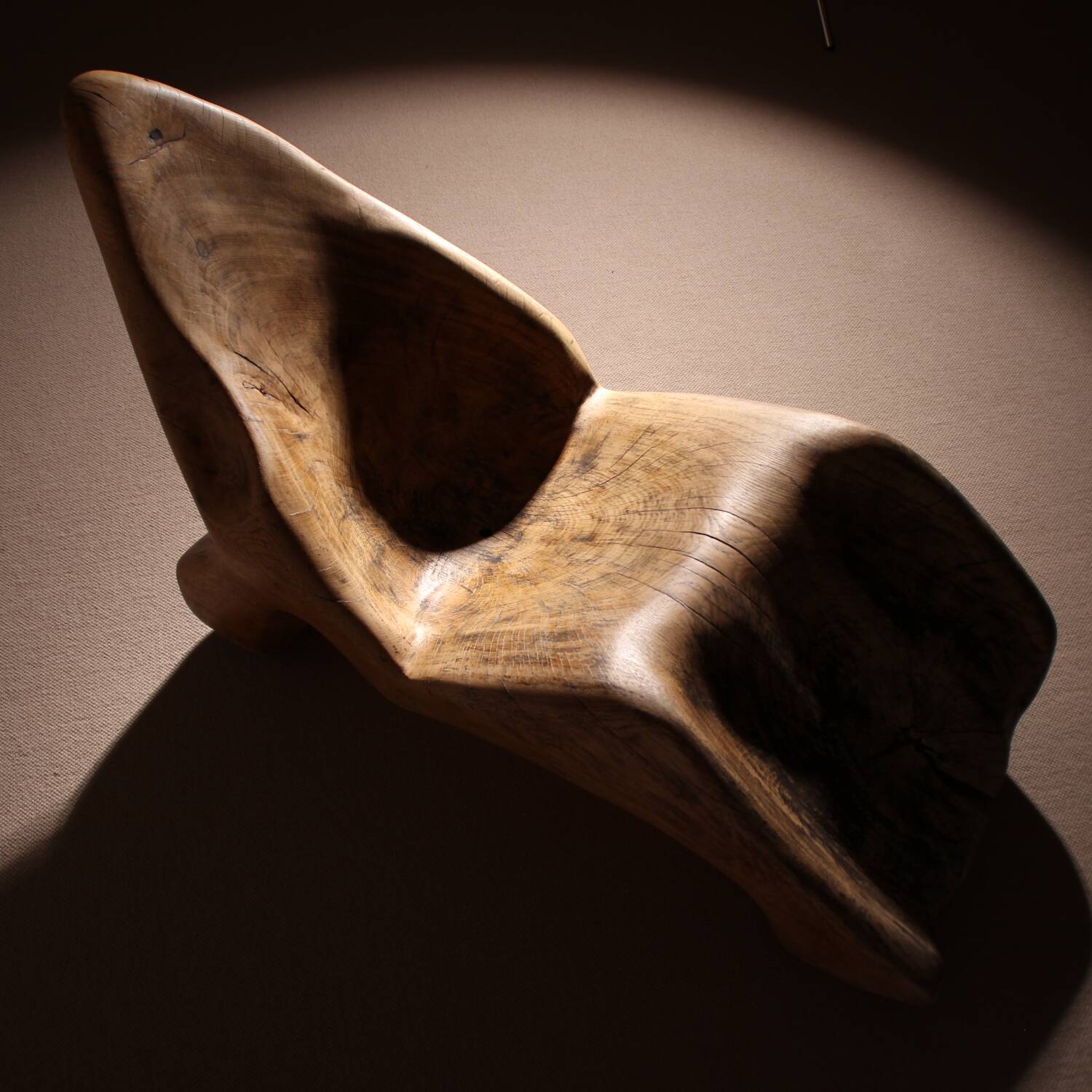 Brutalist Chaise Longue – Lounge Chair in Solid Oak | Germany 1970s