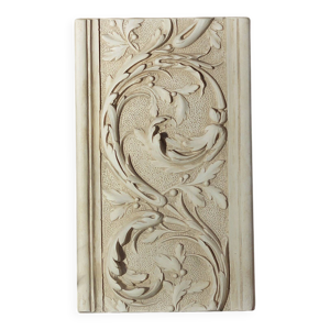 Bas relief selon un modèle