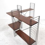 Tomado teak floor shelf with corner