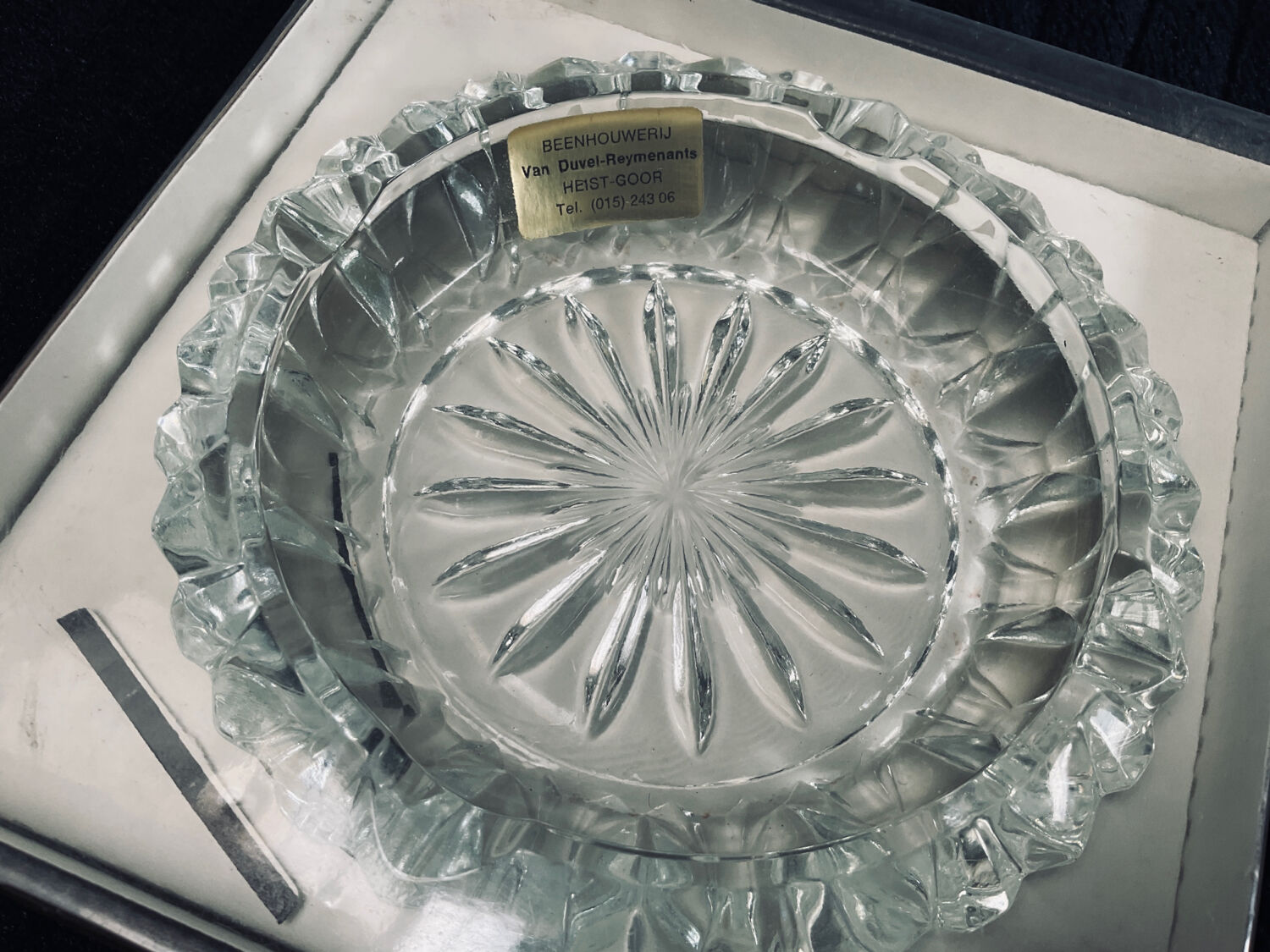 Vintage crystal pocket vases