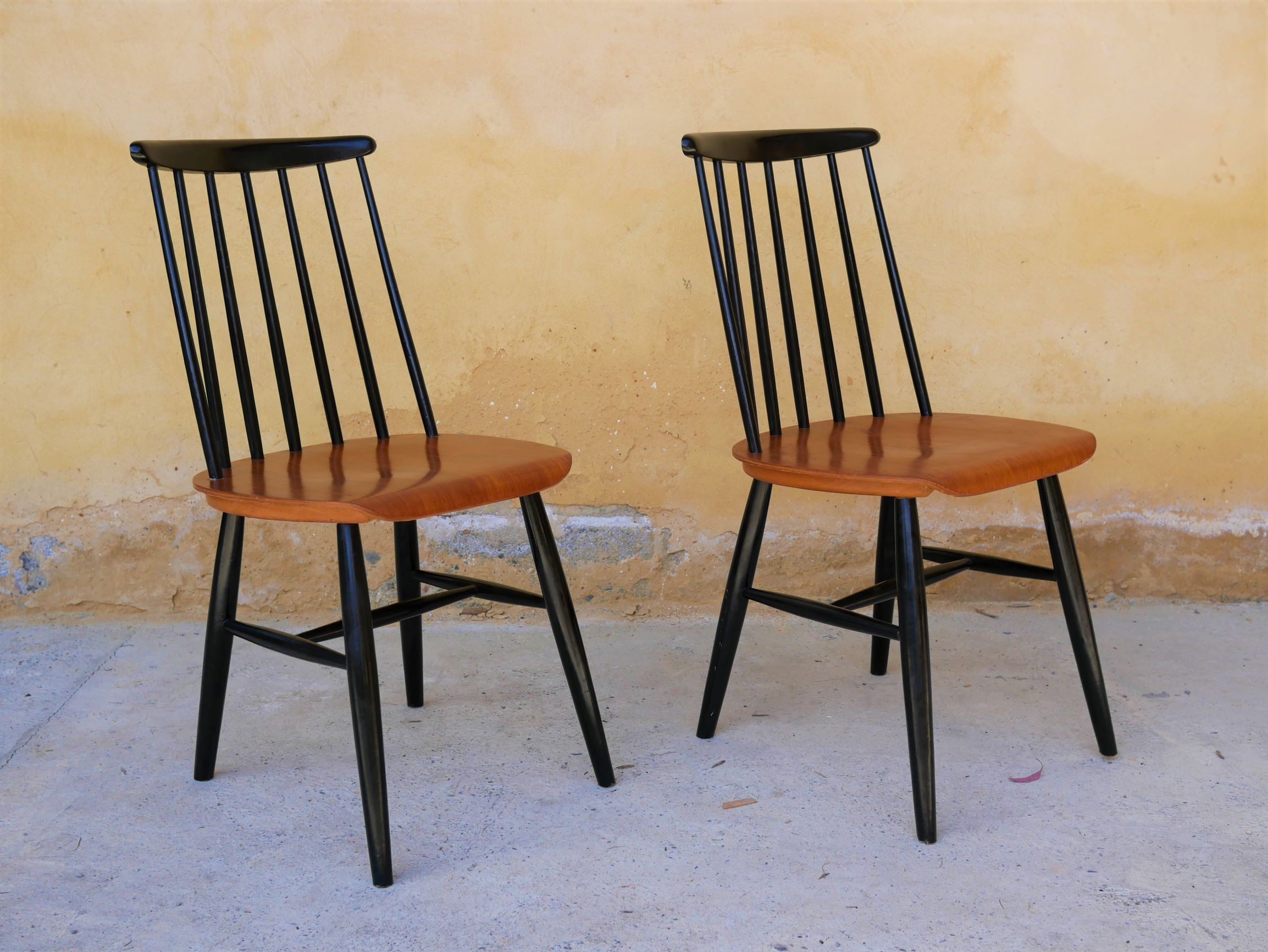 Chaise scandinave par I.Tapiovaara modèle « Fanett »
