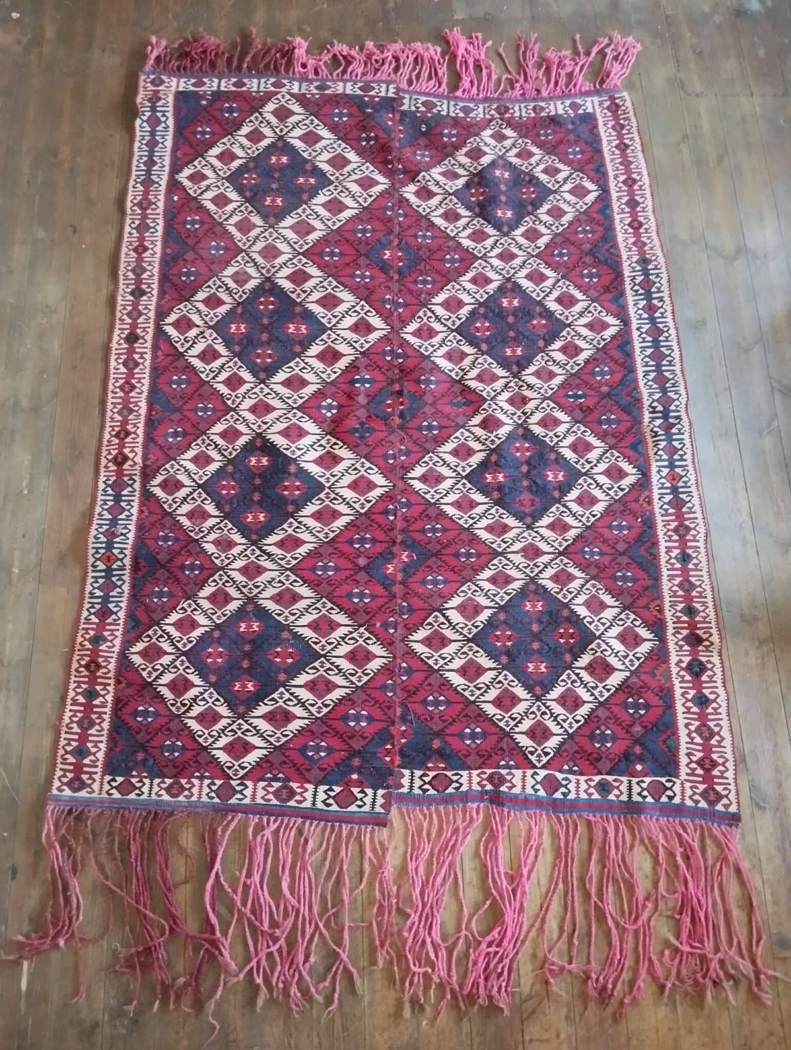 Handmade Anatolian Kilim 220x156cm