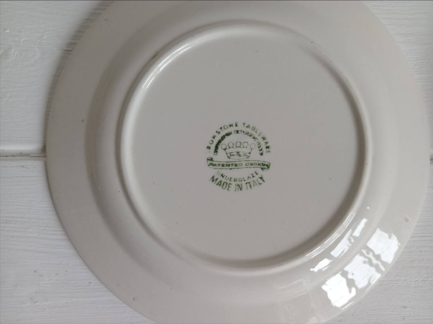 2 assiettes à dessert