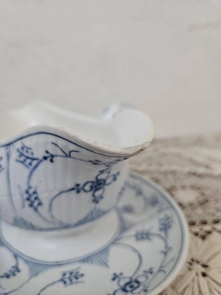 Earthenware gravy boat