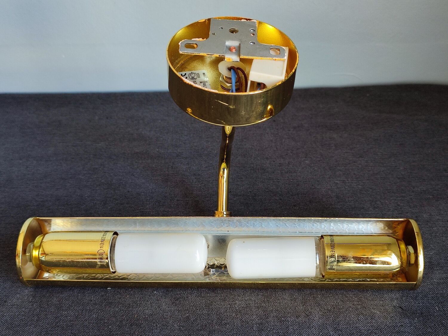 Vintage brass wall lamp