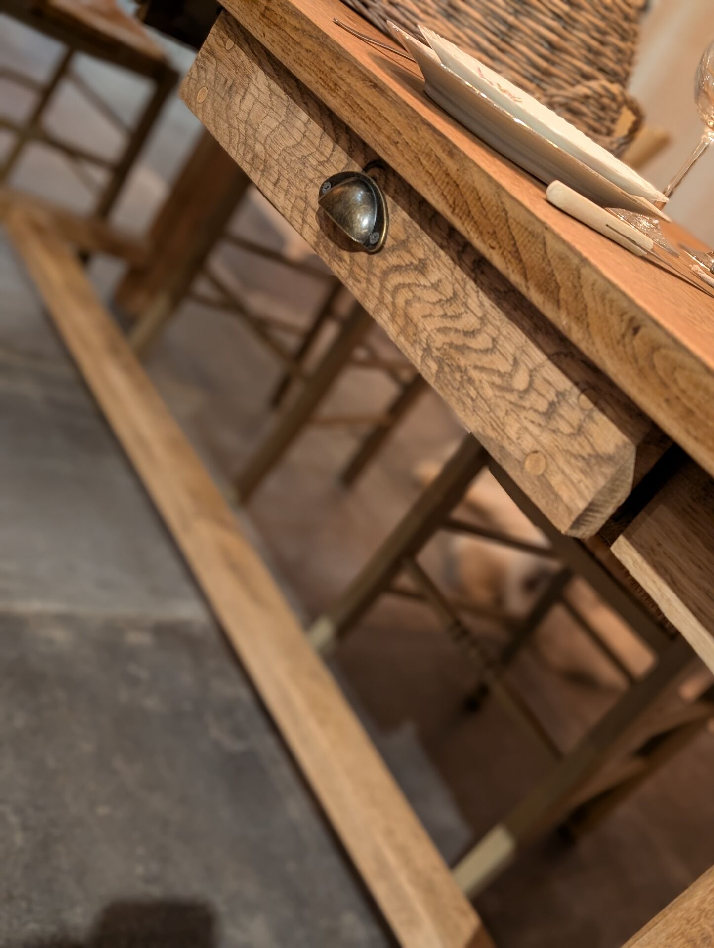 Superbe table de ferme ancienne en chêne massif restaurée – 8 personne