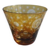 Verre en cristal taillé doublé de couleur ambre