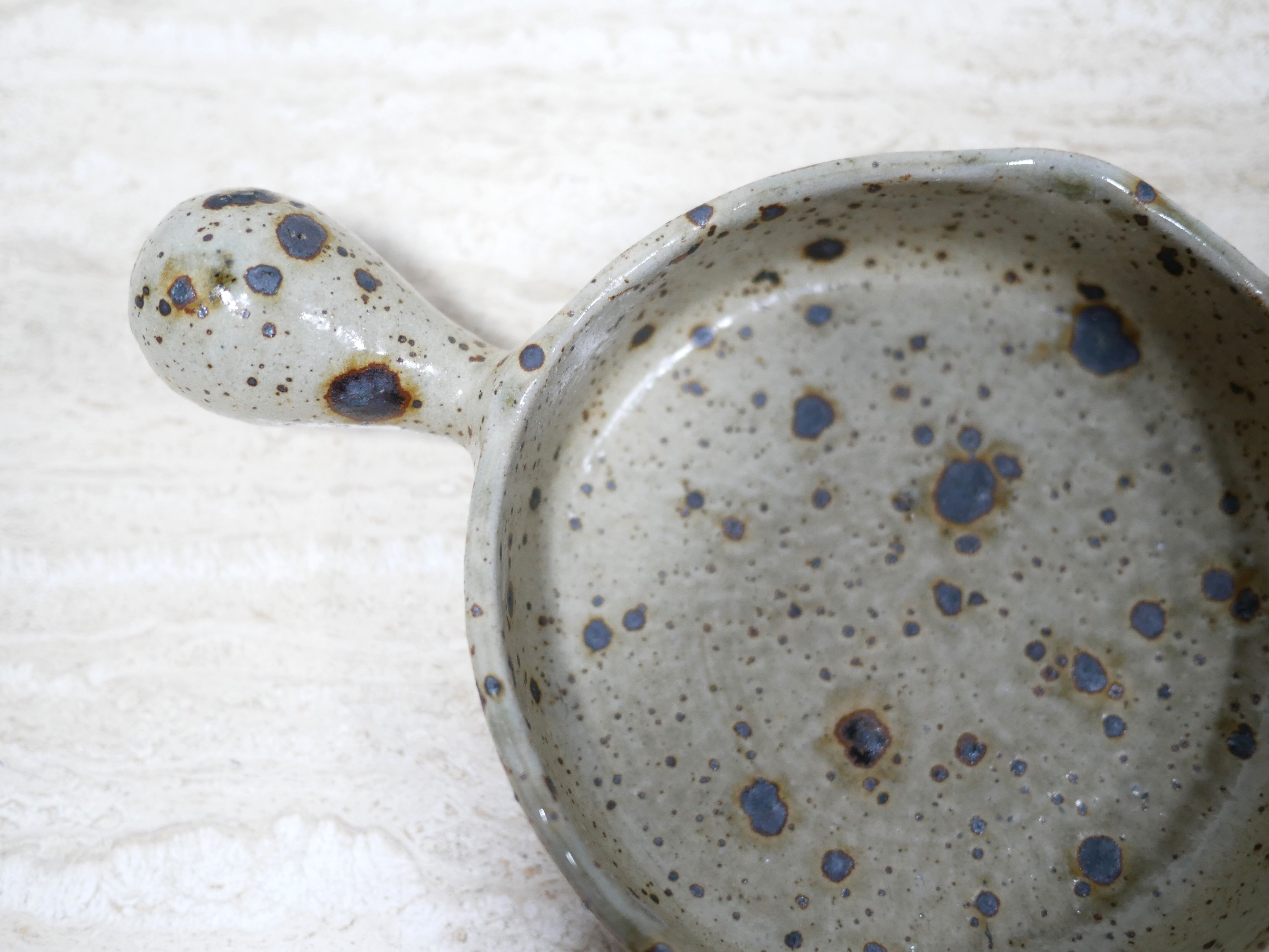 Empty cup vintage pocket in pyrite stoneware