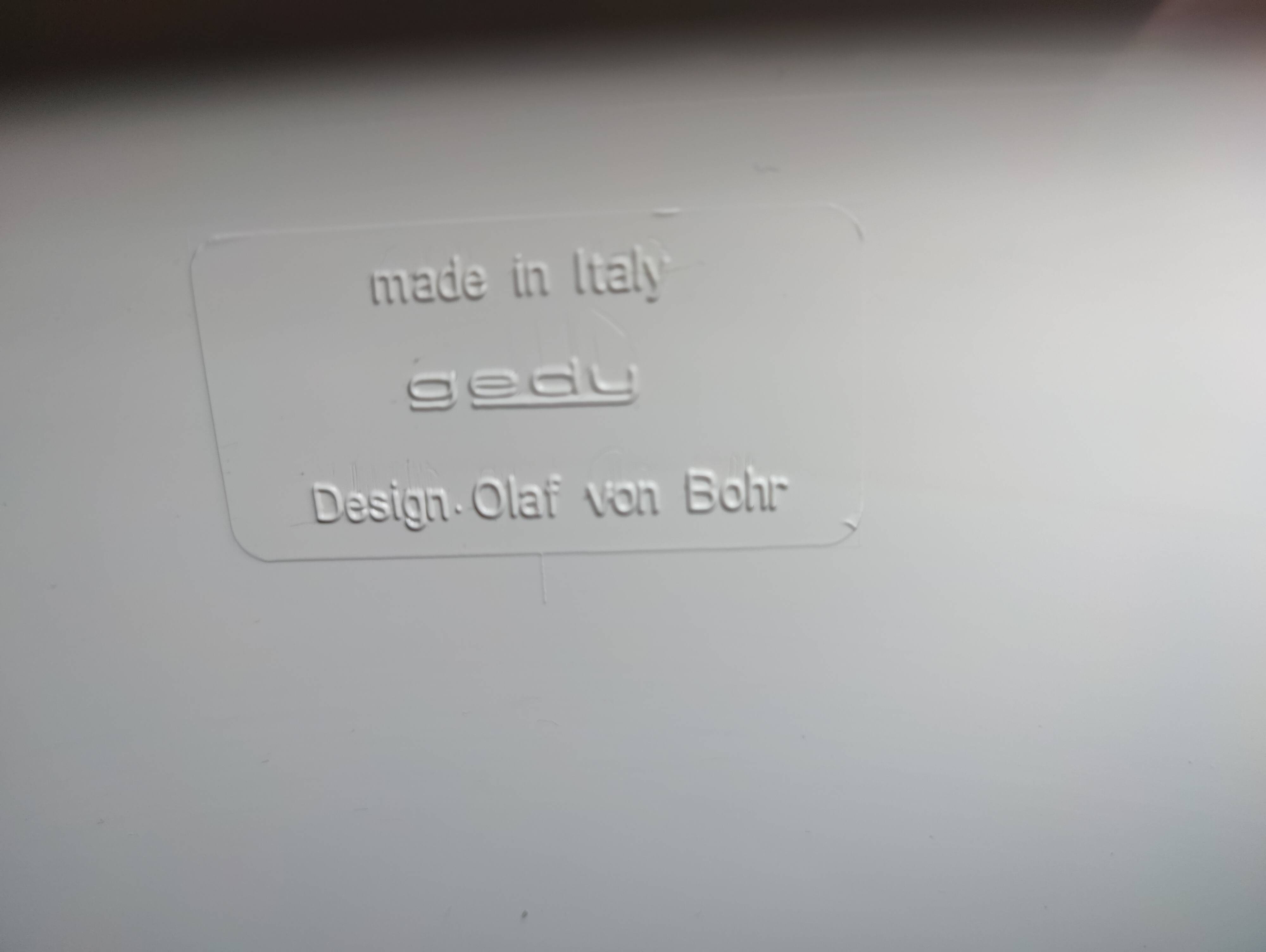 Tabouret coffre blanc Olaf Von Bohr pour Gedy