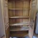 Armoire parisienne vitrée