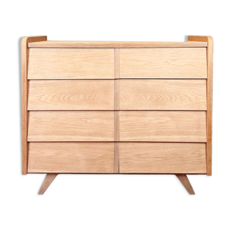 8-drawer dresser