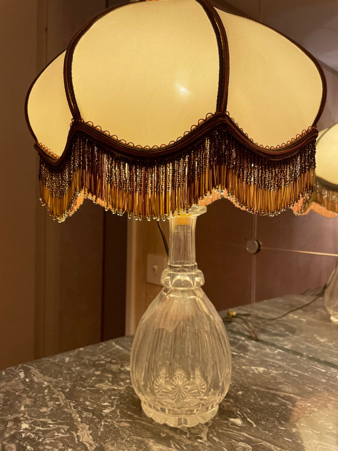 Dome-shaped lamp