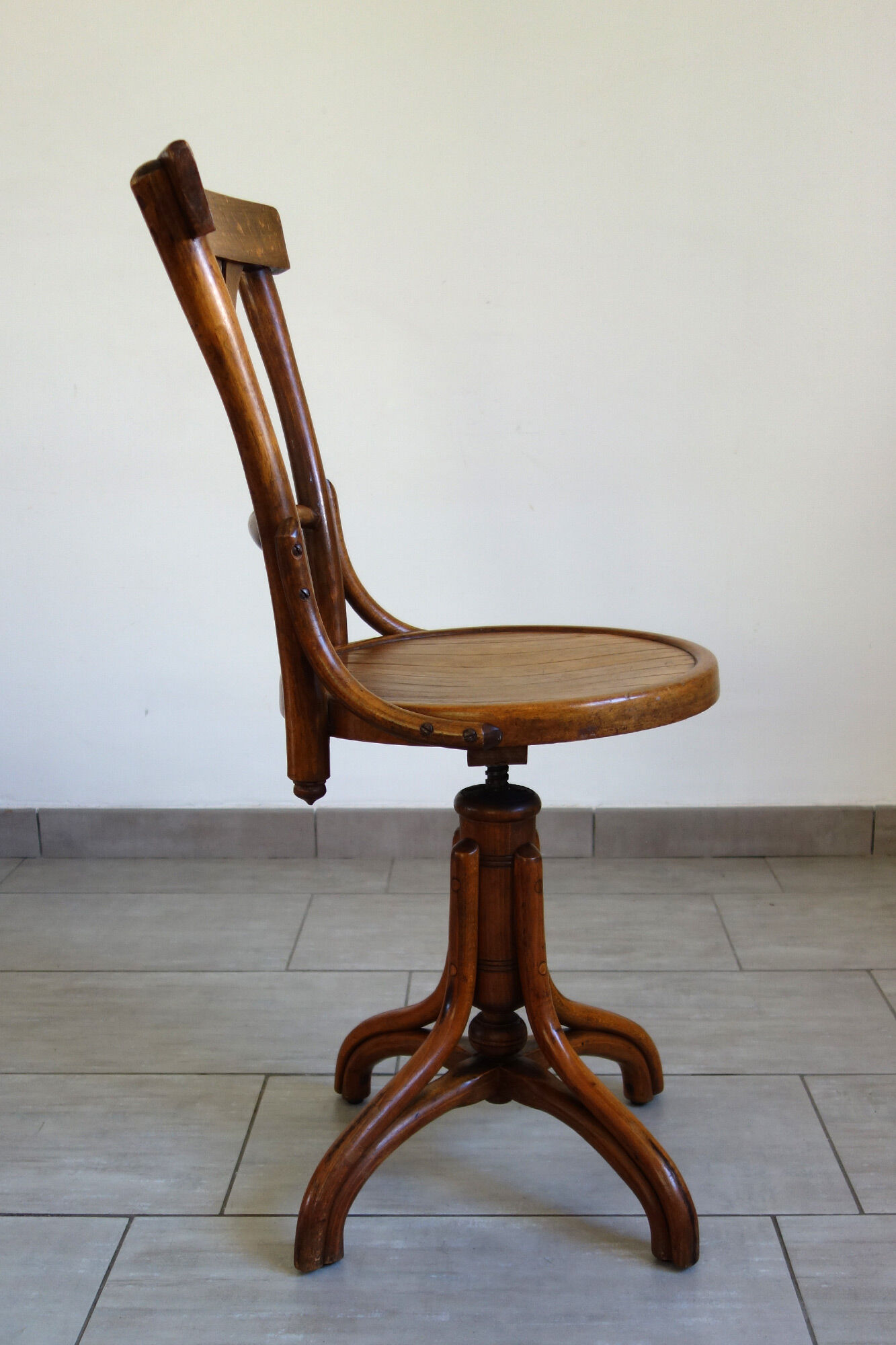 Vintage typing chair by Walter Baumann before 1930