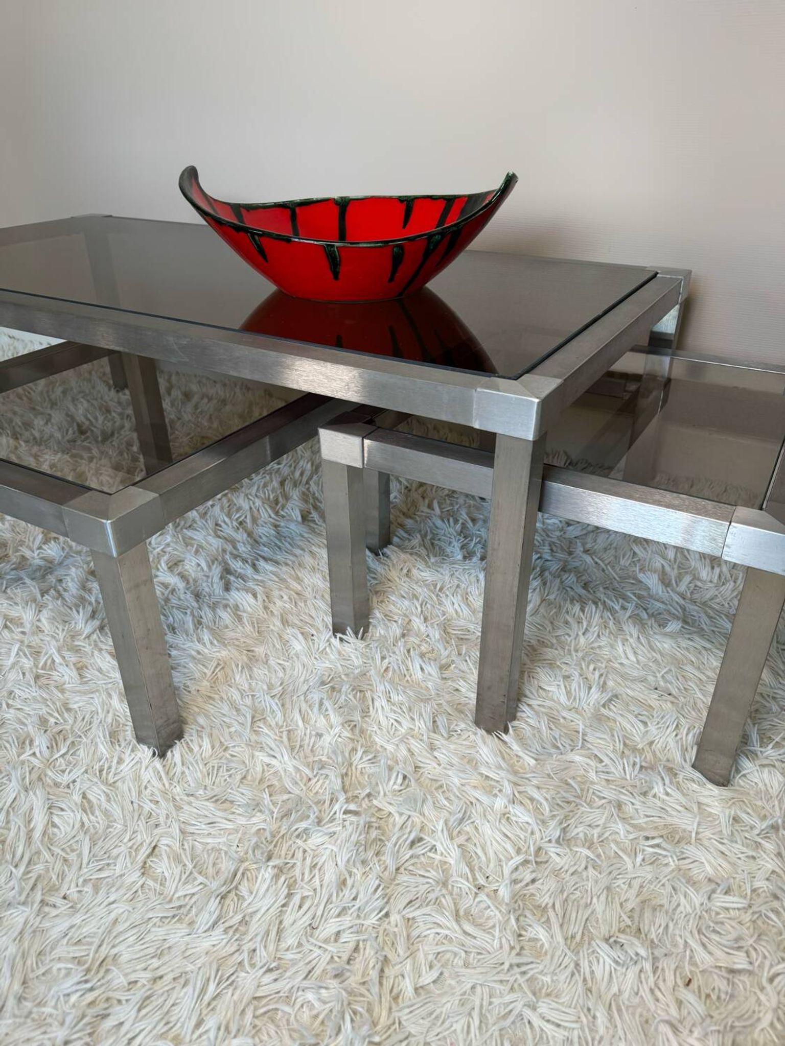 Table basse acier brossé design années 70 et gigognes