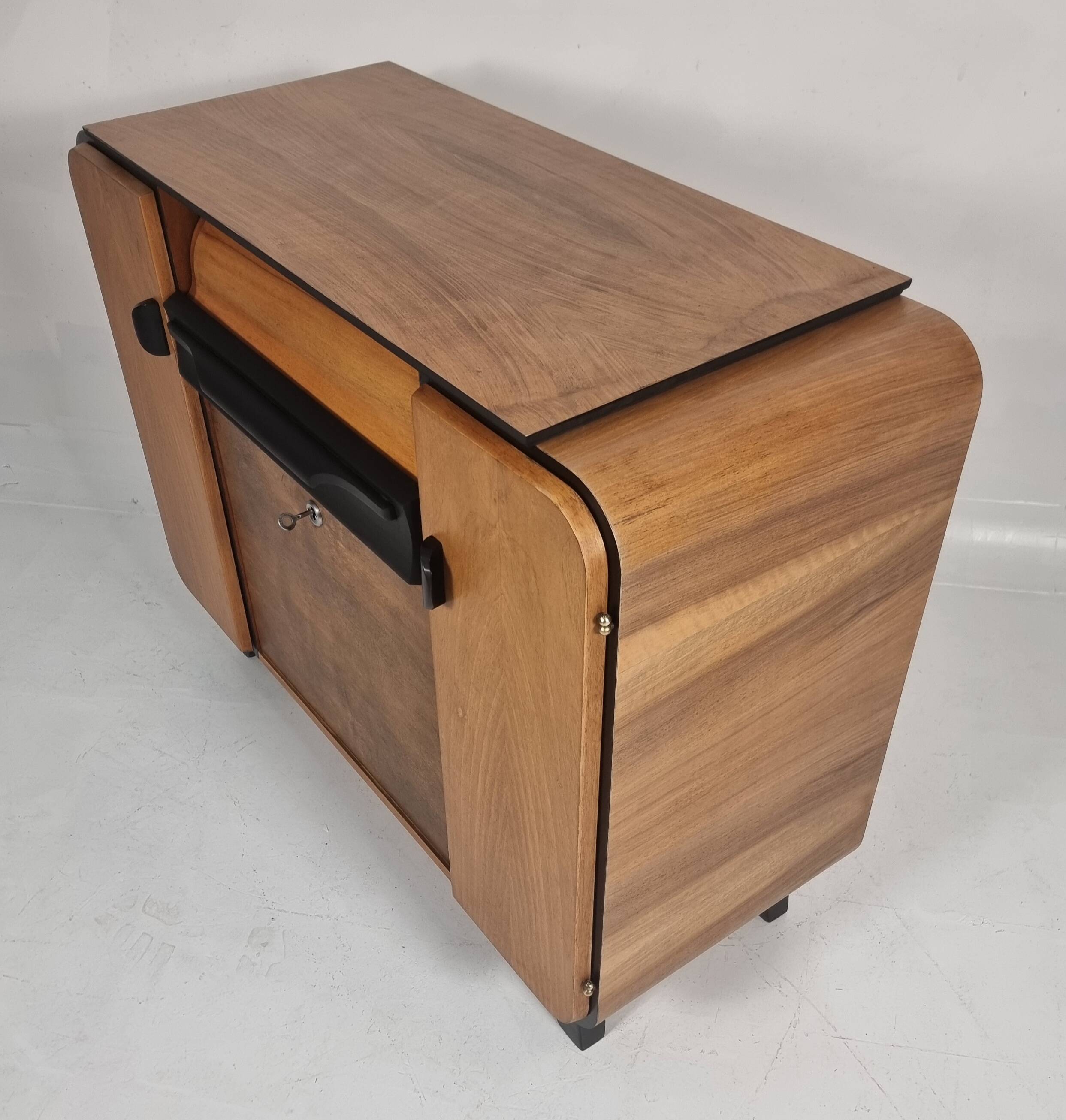 Art deco cabinet by Jindřich Halabala 1960s