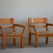 Tage Poulsen, a pair of brutalist chairs in pine and cord, Danish modern style, 1970s.