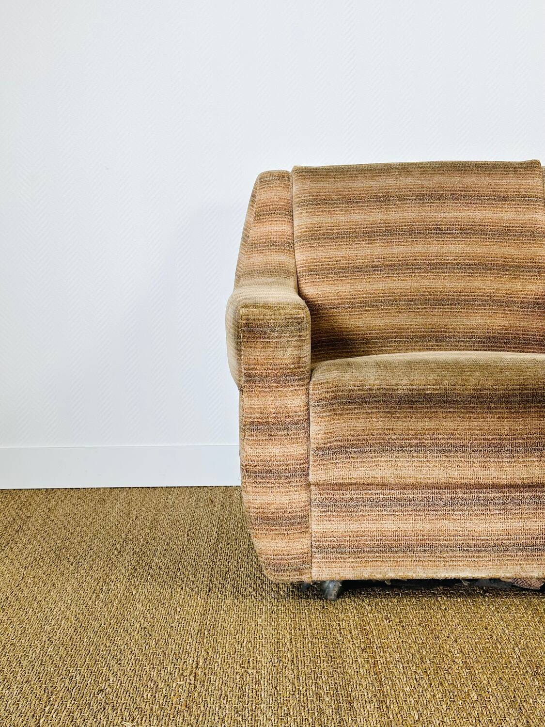 2 vintage armchairs from the 1960s