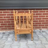 Magazine rack - reading tray with drawer