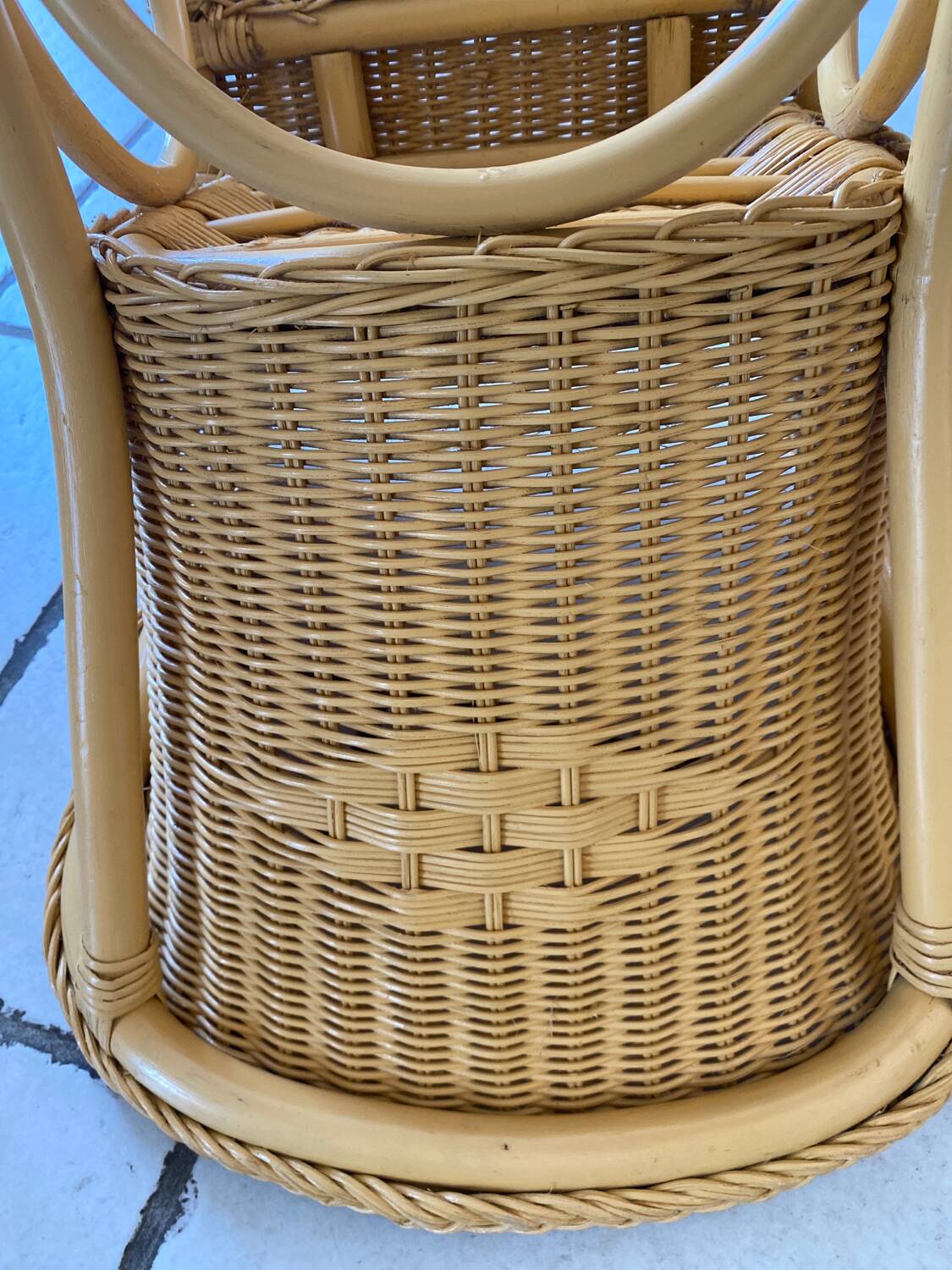 Fauteuil enfant en rotin vintage