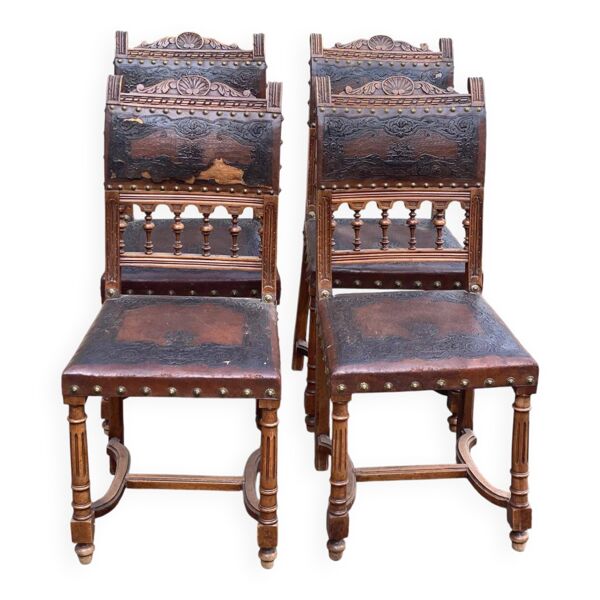 4 chaises Henri II en bois massif et cuir époque 19ème — Beyit