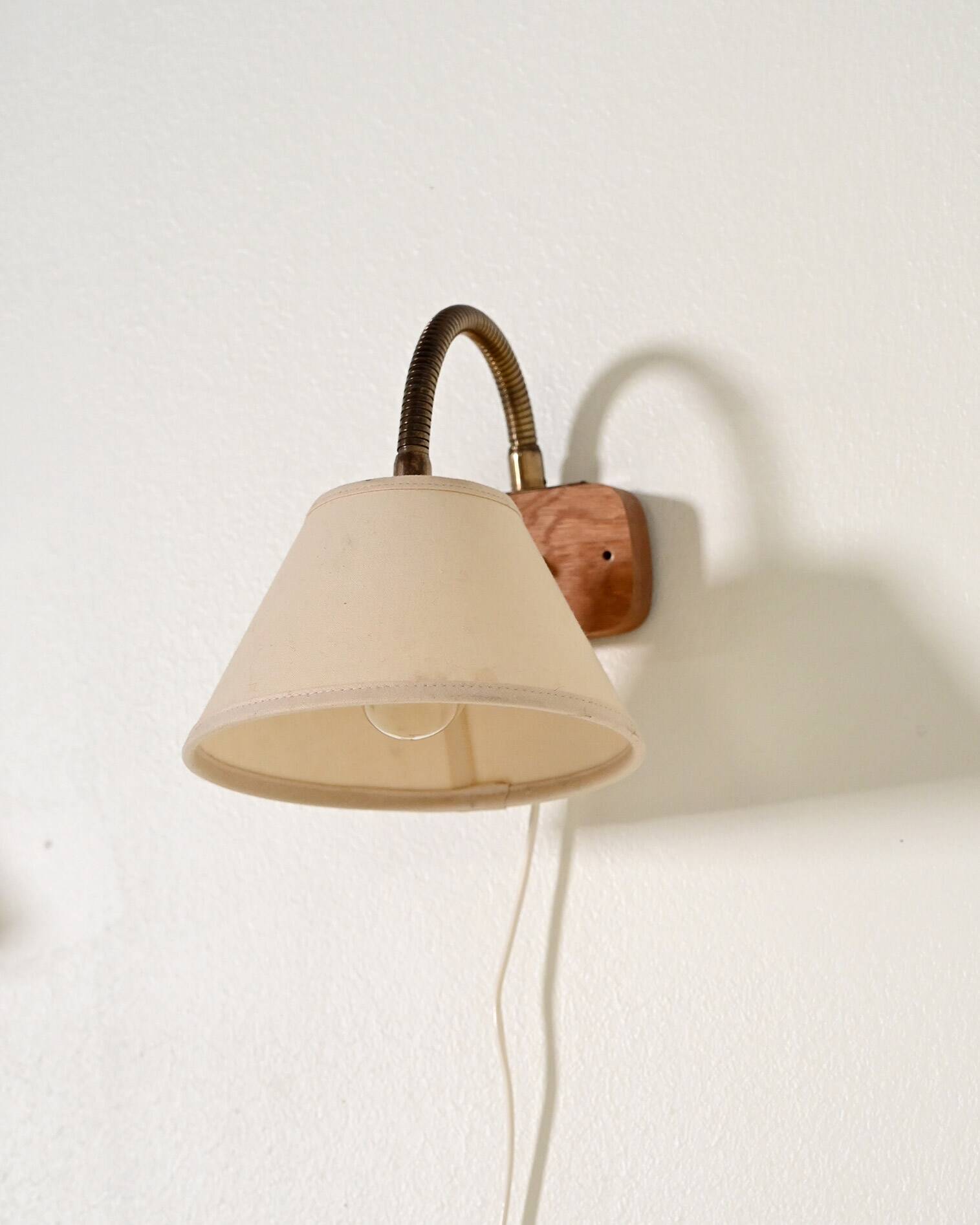 Pair of Scandinavian teak wall lamps, '50s