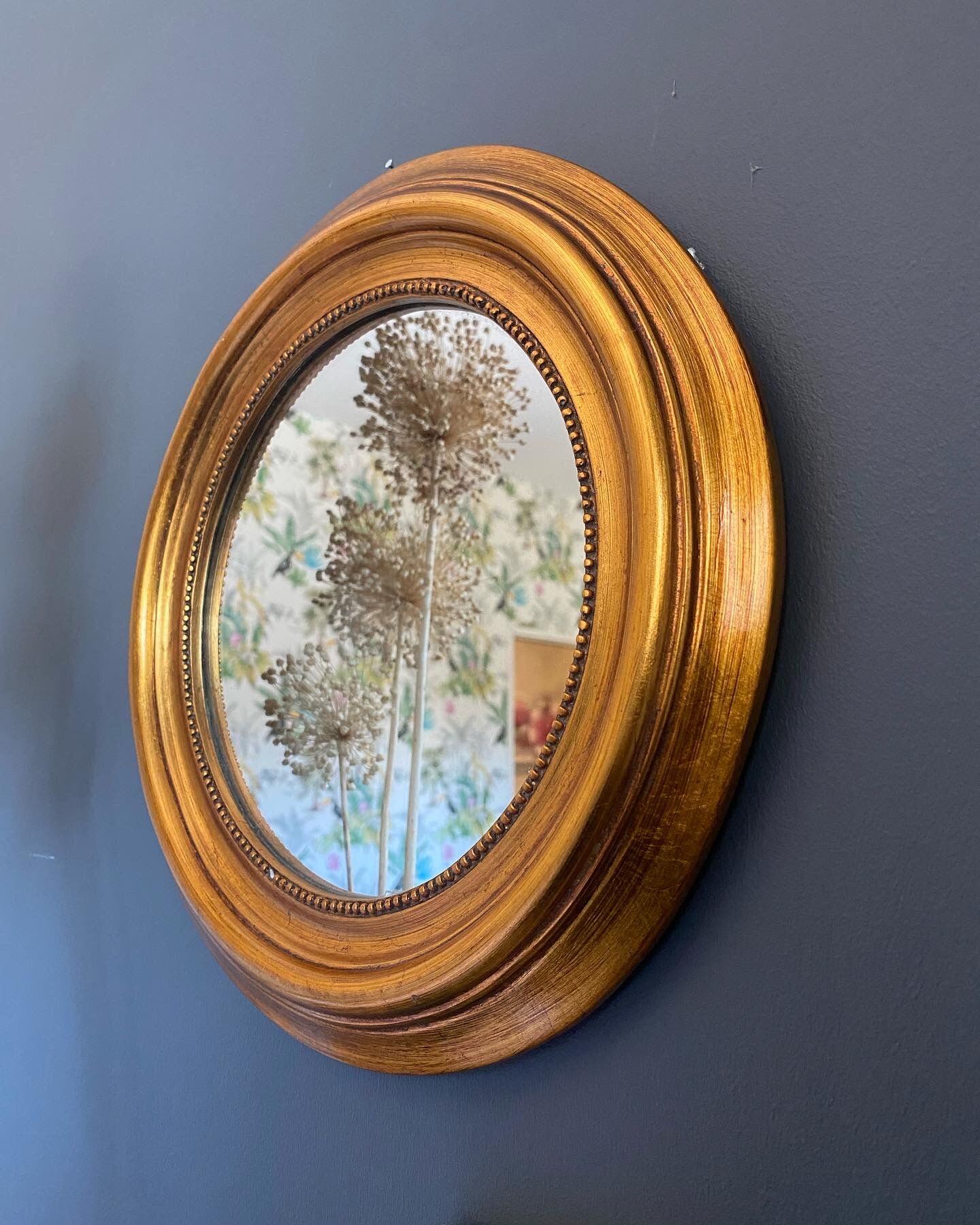 Vintage round gold mirror