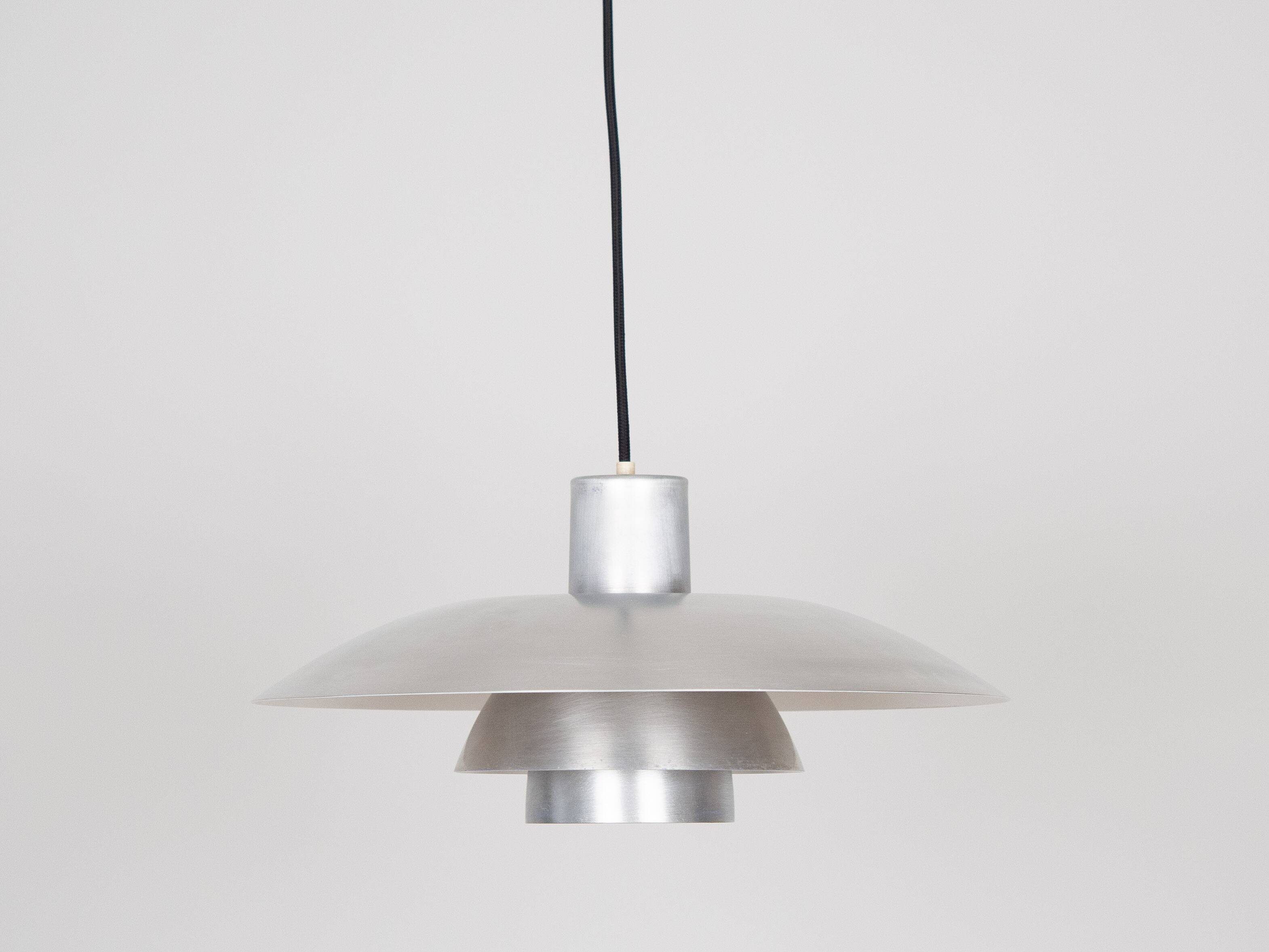 Danish vintage pendant lamp PH 4/3 by Poul Henningsen, Louis Poulsen, 1966