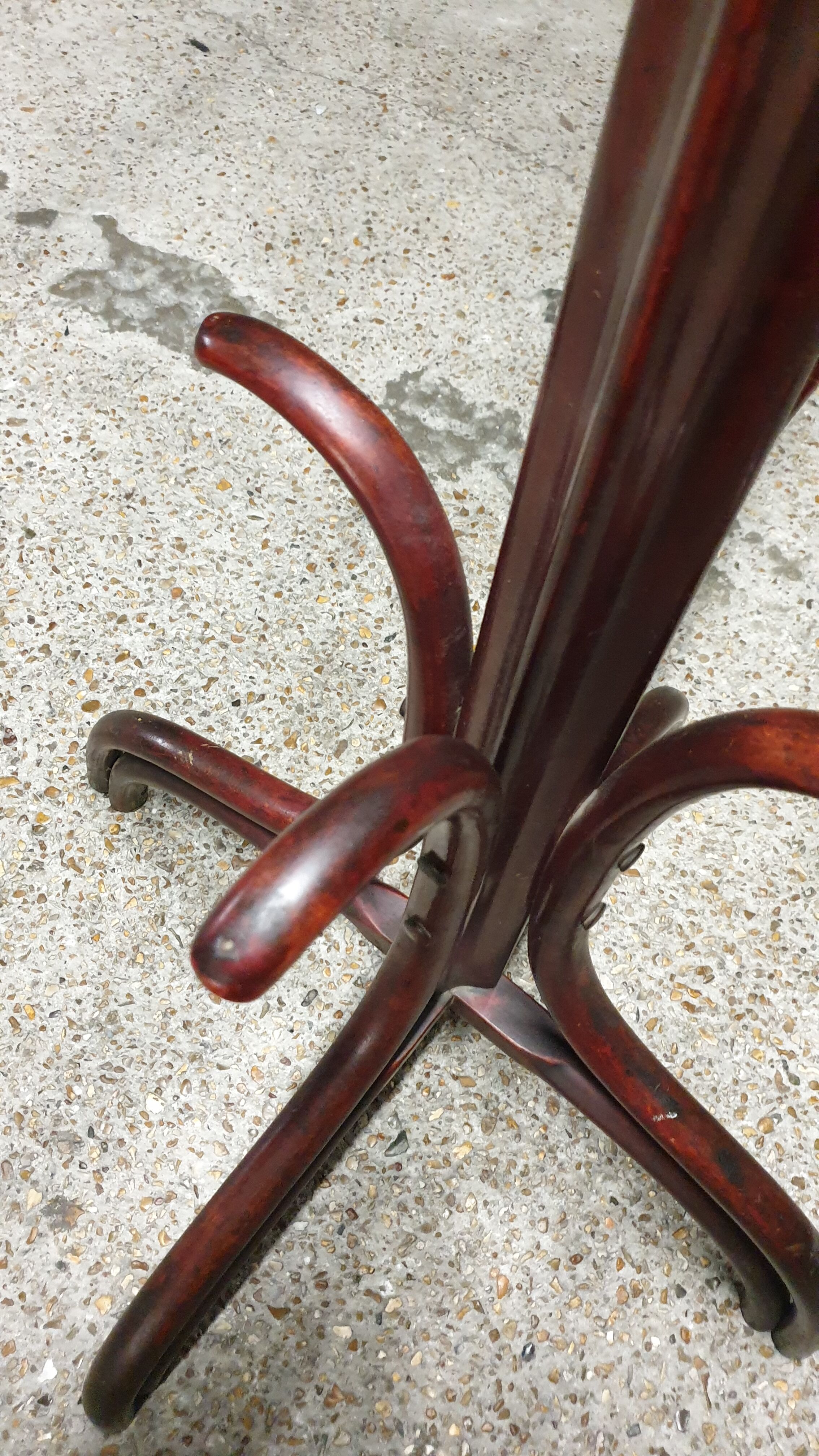 Art Nouveau curved wood coat rack