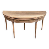 Louis XVI console dining table, extendable, renovated walnut from the 18th century.