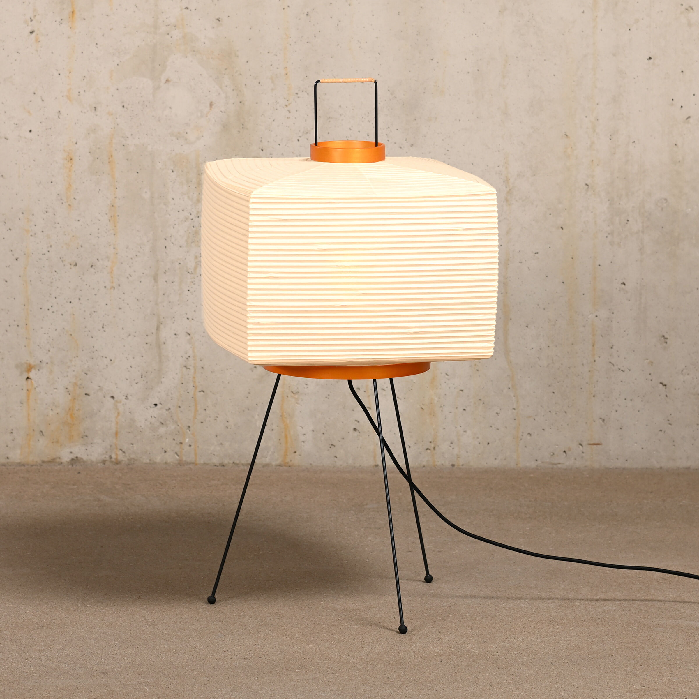 Isamu Noguchi Akari 7A light sculpture by Ozeki workshop and Vitra
