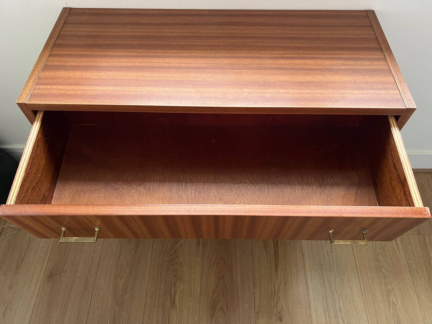 Commode scandinave