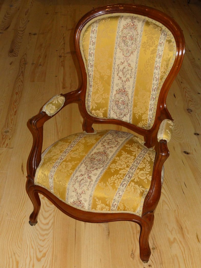 Voltaire mahogany armchair, nineteenth century